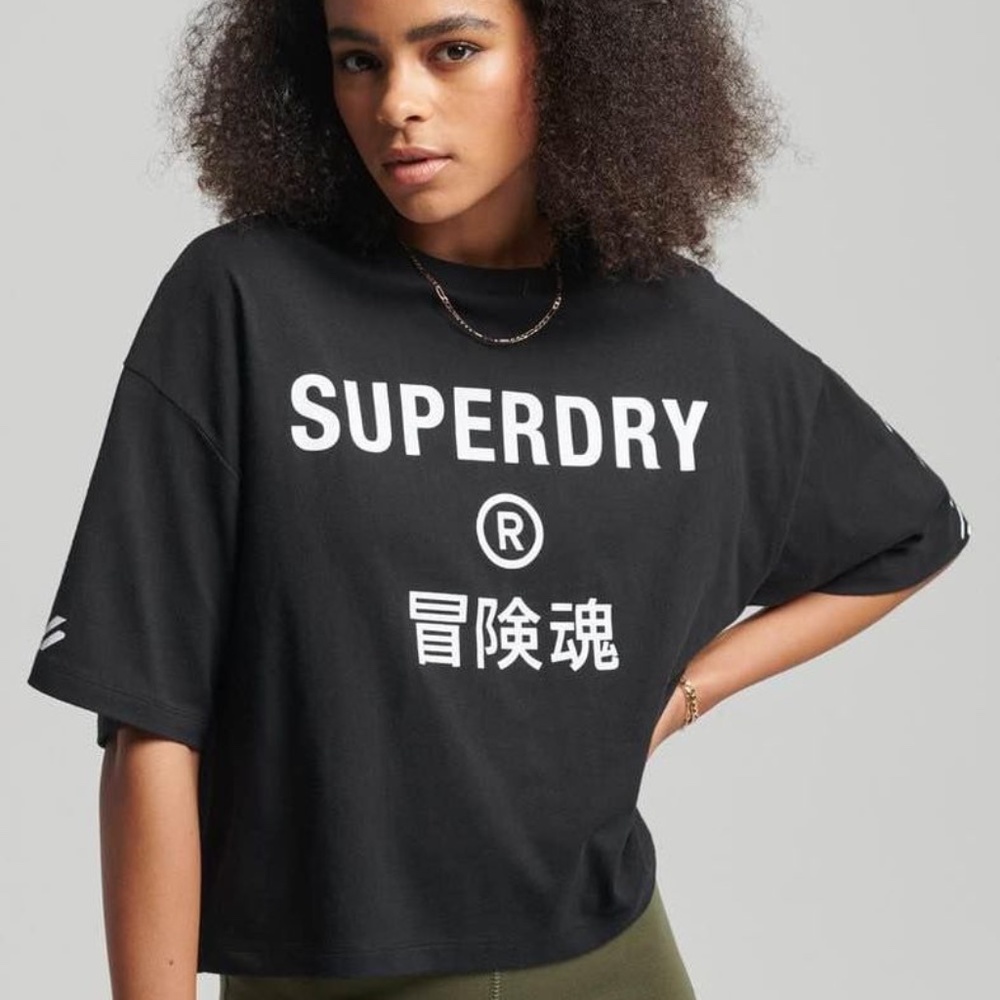 BRAND NEW women superdry code core loose sport tee shirt size US 8